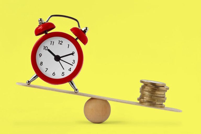 Что выгоднее: уменьшить срок или платеж по ипотеке?